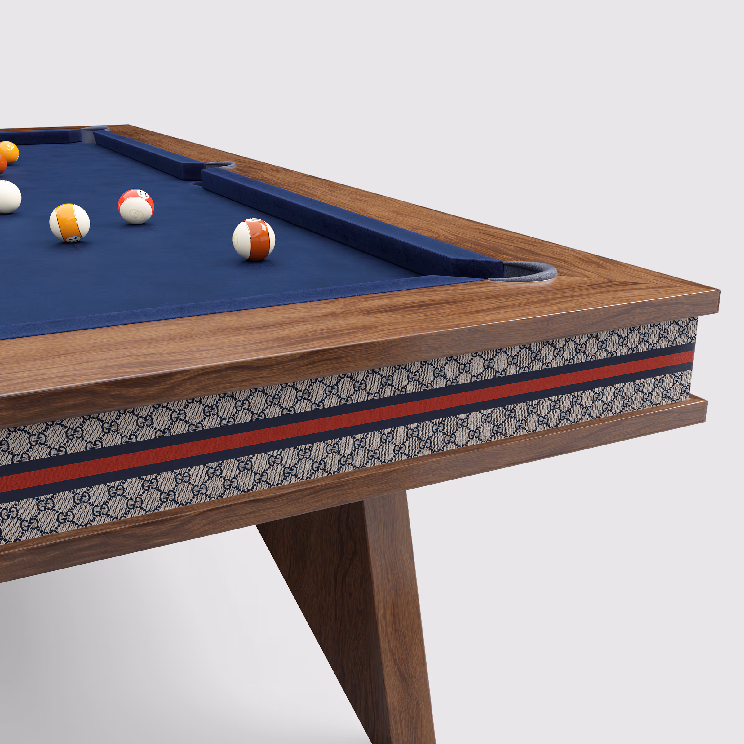 GUCCI - BILLIARD TABLE CORNER